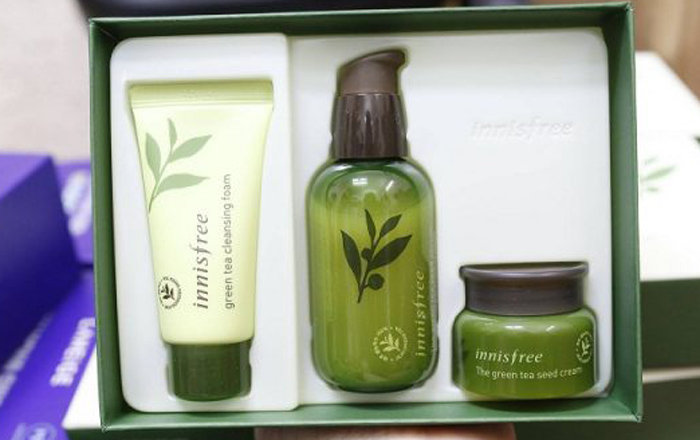 Bộ dưỡng trắng da phục hồi innisfree Green tea Seed serum special care 3 set