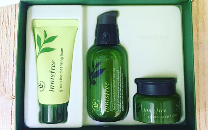 Bộ dưỡng trắng da phục hồi innisfree Green tea Seed serum special care 3 set