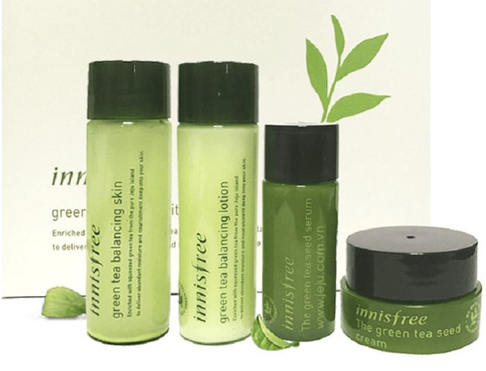 Bộ dưỡng trắng da trị mụn innisfree trà xanh 4 sản phẩm