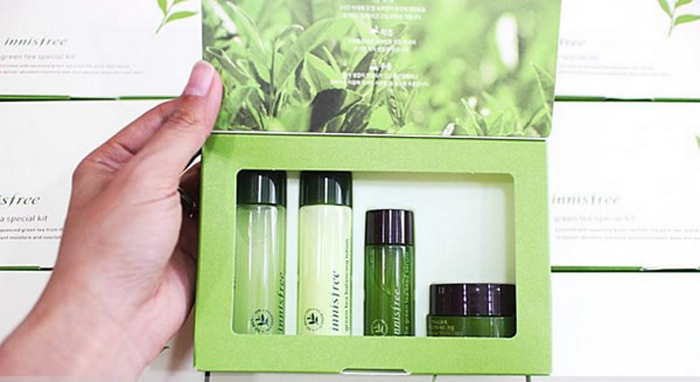 Bộ dưỡng trắng da trị mụn innisfree trà xanh 4 sản phẩm