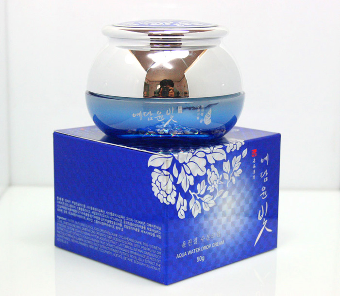 Kem Dưỡng Ẩm Chuyên Sâu Aqua Water Drop Cream