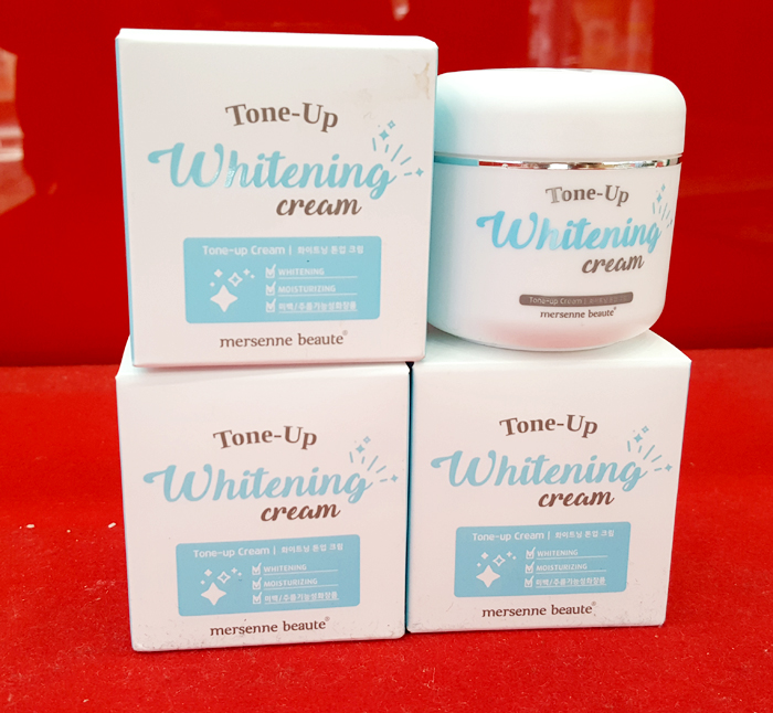 Kem Dưỡng Trắng Da Tone Up Whitening Cream